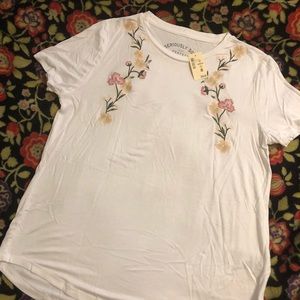 SERIOUSLY SOFT FLORAL EMBROIDERED GRAPHIC TEE